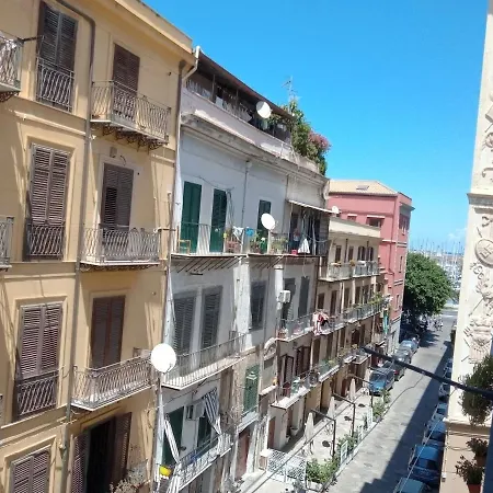 Studio10 Apartmán *